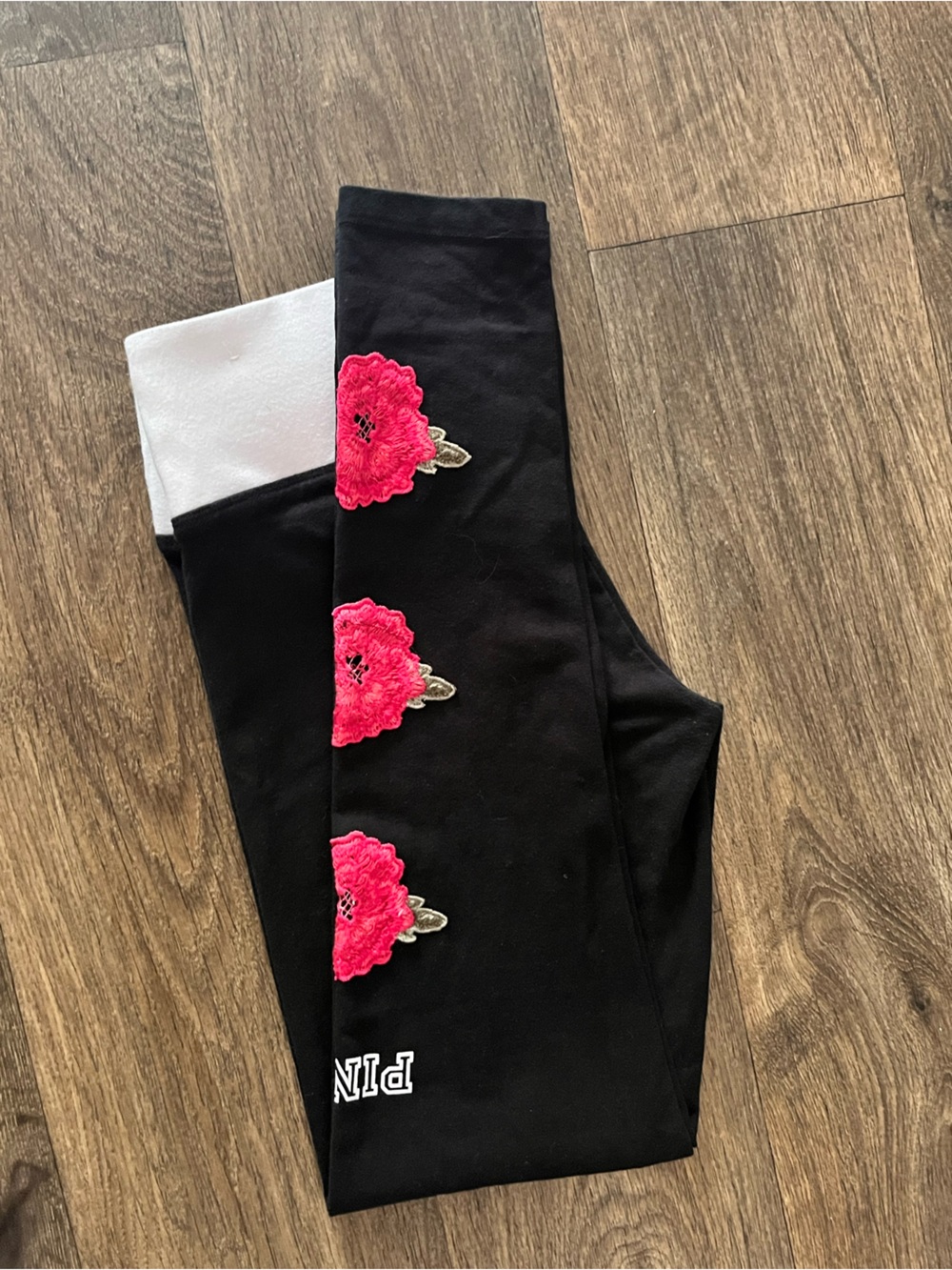 PINK Victoria’s Secret Foldover Leggings Black Pink Rose Patch Accent